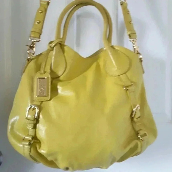 American Glamour Badgley Mischka - Picture 3 of 11